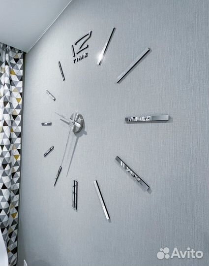 Часы настенные большие