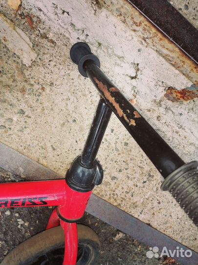 Беговел детский бу