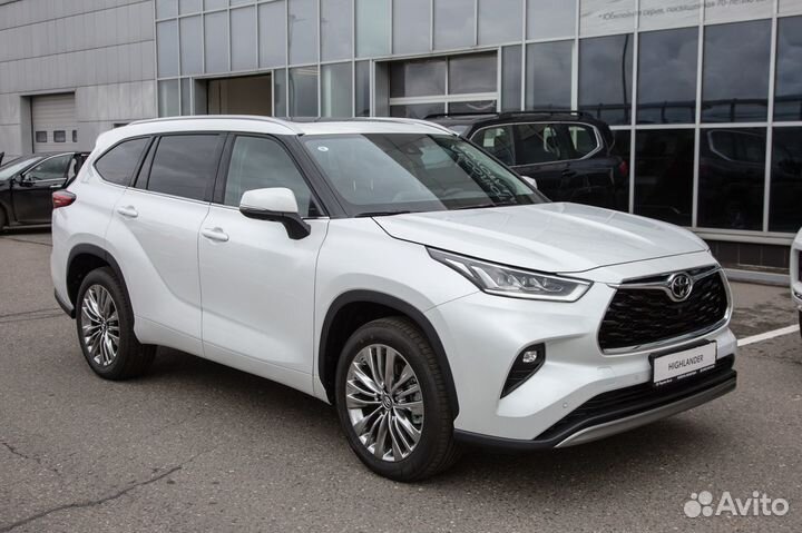Toyota Highlander 2.0 AT, 2023