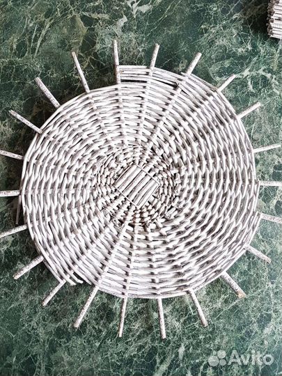 Крышка плетёная от корзины