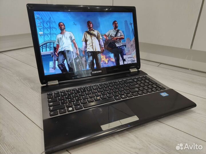 Core i7 / 8GB- оперативной / SSD+HDD / GT540