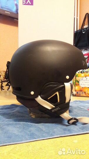 Горнолыжный шлем