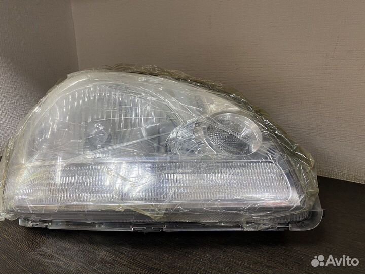 Фара hyundai tucson правая