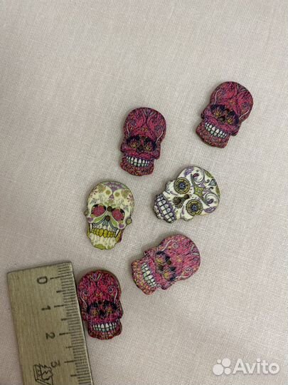 Пуговицы «череп»