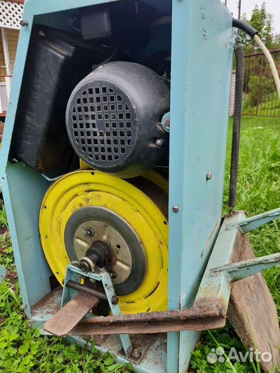 Электрическая сельскохозяйственная лебедка(плуг)