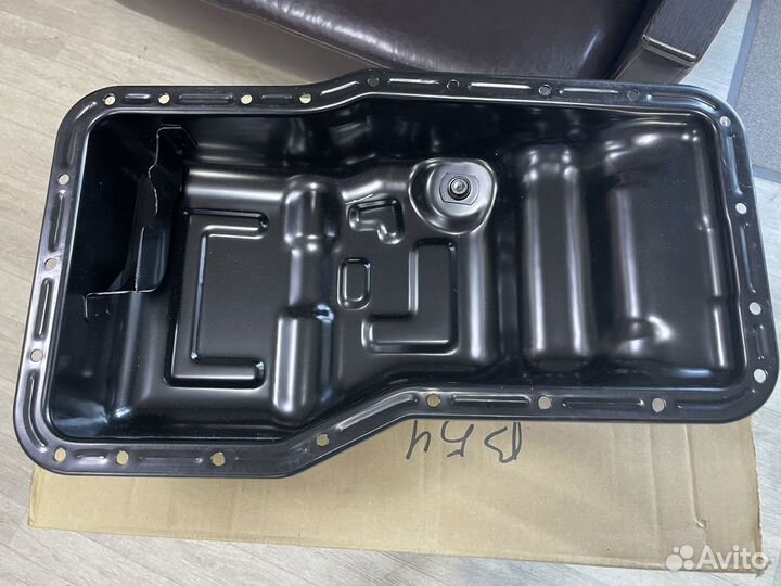 Масляный поддон двигателя