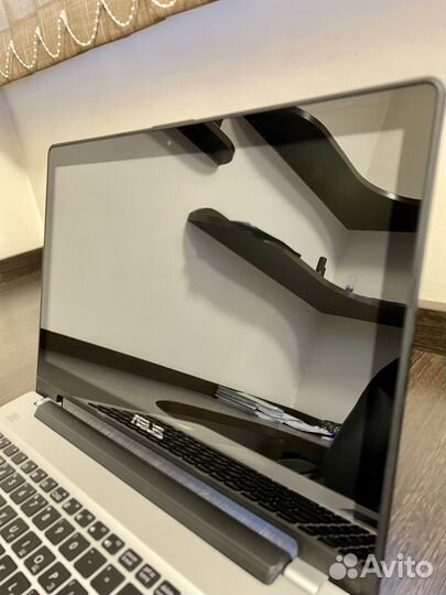 Ультрабук Asus VivoBook i5 GeForce 740M сенсорный