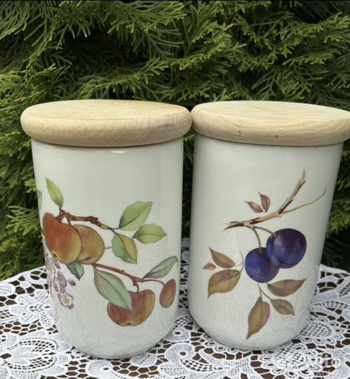 Блюдо для запекания, банки для сухих продуктов