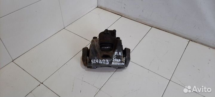 Суппорт передний левый (Jeep Renegade)