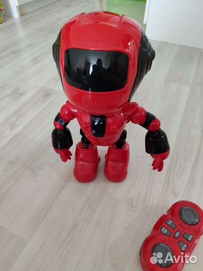 Робот на радиоуправлении