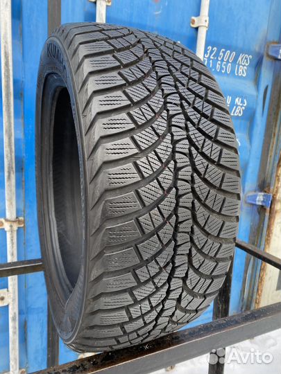 Kumho WinterCraft WP71 255/45 R18 103V