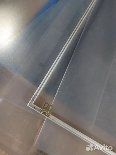 Рамки для рекламных плакатов /постеров