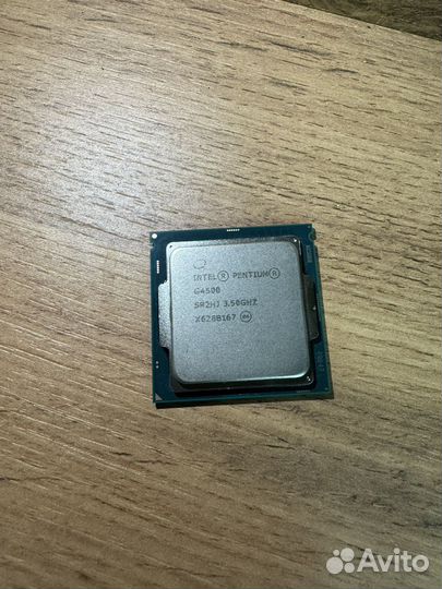 Процессор Intel G4500 130 шт