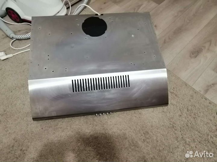 Вытяжка для кухни 60 см