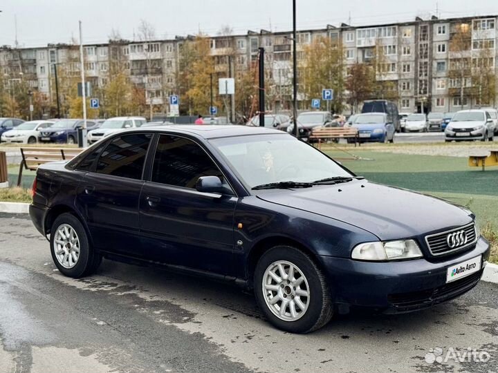 Audi A4 1.8 МТ, 1996, 350 000 км