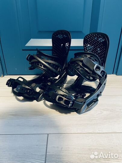 Крепления для сноуборда Burton Escapade