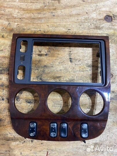 Центральная консоль Mercedes-Benz M-Class W163