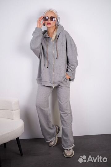 Костюм женский оверсайз