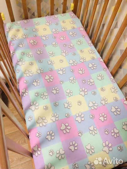 Простынь на резинке для детской кроватки