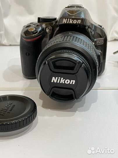 Зеркальный фотоаппарат