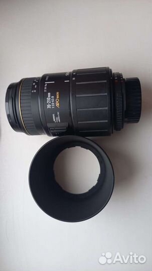 Sigma 70-210mm f/3.5-4.5 APO