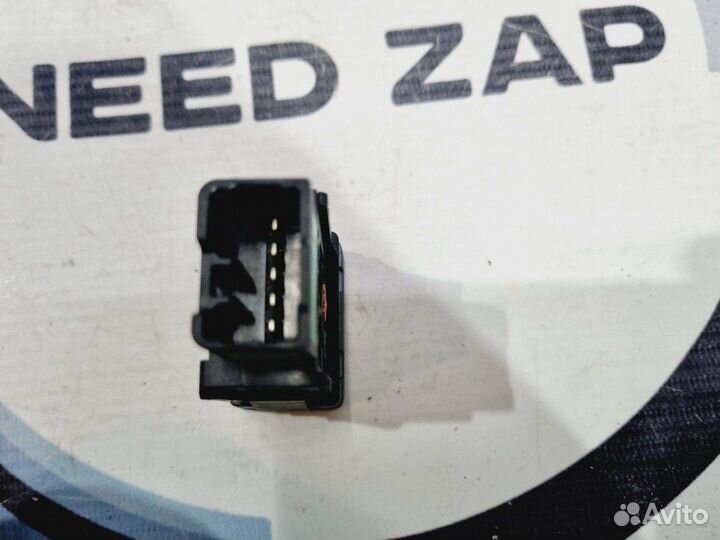 Кнопка противотуманок Suzuki Vitara P90 M16A 2017