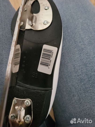 Коньки фигурные