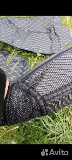 Коврики в автомобиль. Автомобильный коврик