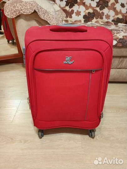 Чемодан на колесах
