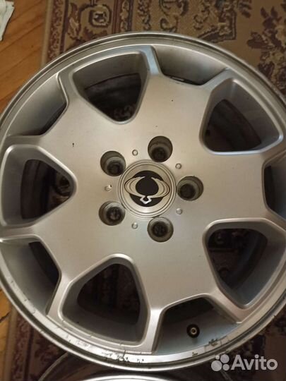 Диски на Ssangyong r18