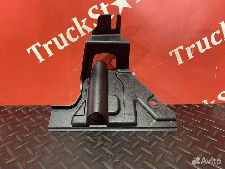 Накладка торпедо левая 2017г. Daf XF105, Daf XF106