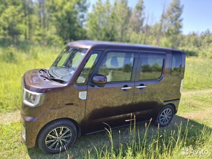 Daihatsu Wake 0.7 CVT, 2016, 151 000 км