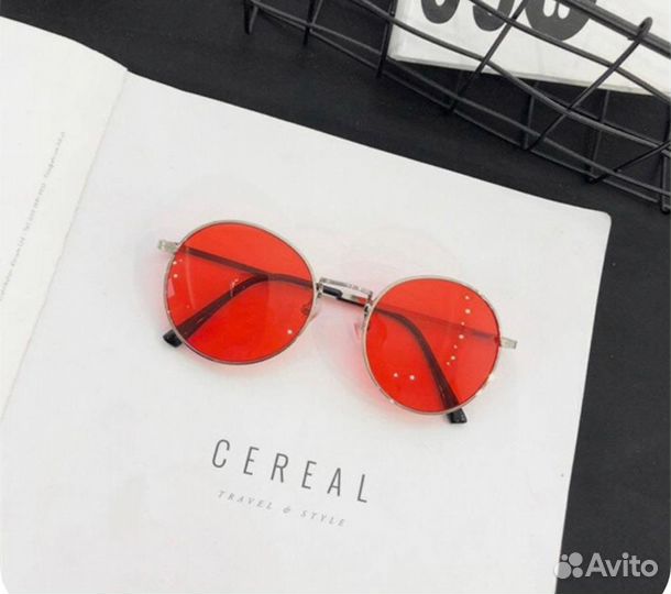 Солнцезащитные очки + чехол