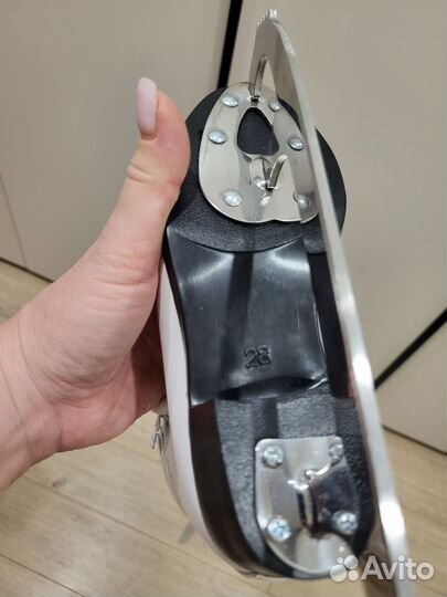 Коньки фигурные детские 28 размер