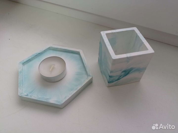 Поднос и подсвечник из гипса