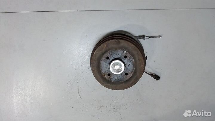 Ступица (кулак, цапфа) Nissan Note E11, 2006