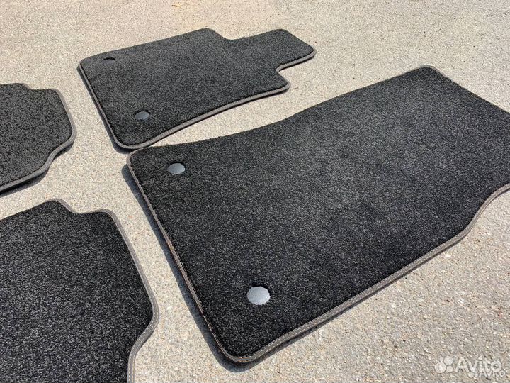 Коврики Rolls Royce Ghost ворсовые велюровые