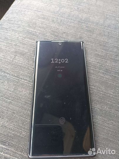 Телефон Samsung Note 10+