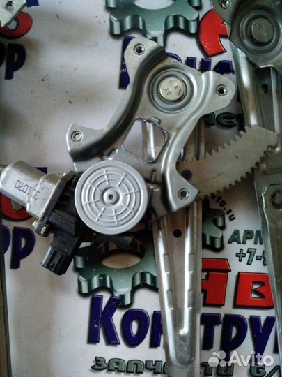 Стеклоподъемный механизм задний левый Mitsubishi