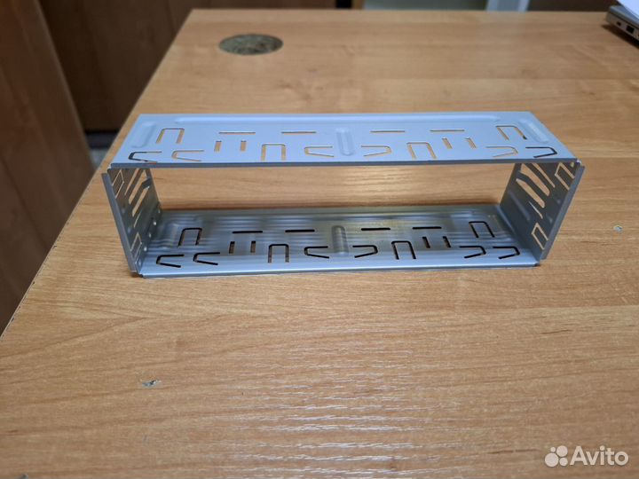 Автомагнитола Pioneer MVH-1400UB