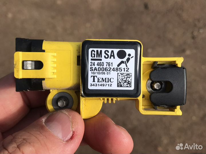 Датчик удара Opel 24460761