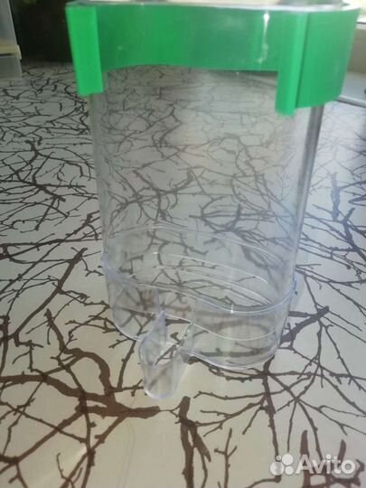 Кормушки, поилка, канатная жердочка