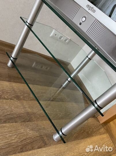 Стеклянная тумба