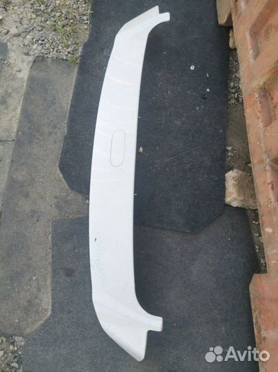 Спойлер Toyota Alphard ANH10