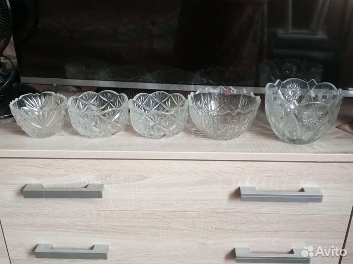 Хрустальная конфетница