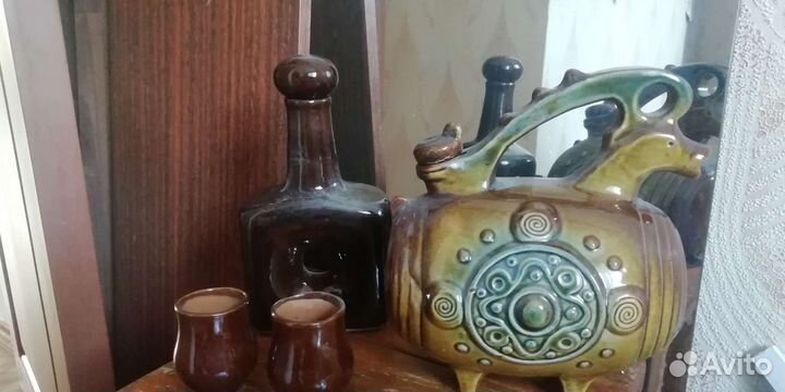 Кувшины и графины