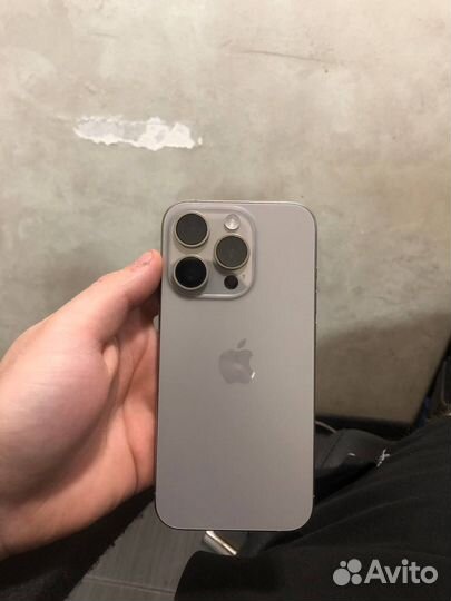 iPhone 15 Pro, 256 ГБ