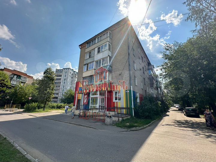 3-к. квартира, 50,8 м², 2/5 эт.