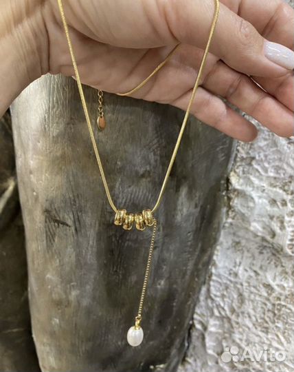 Украшение на шею