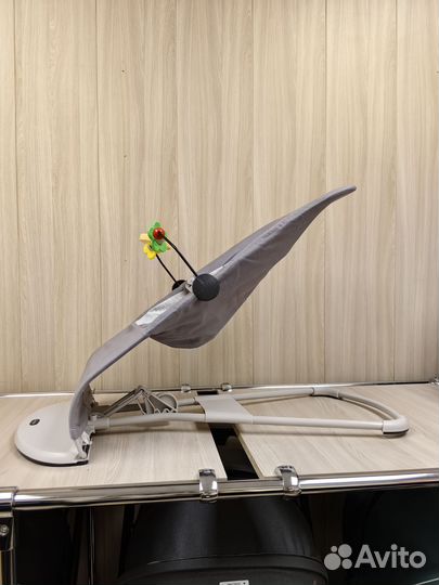 Шезлонг для новорожденных Luxmom Премиум новый